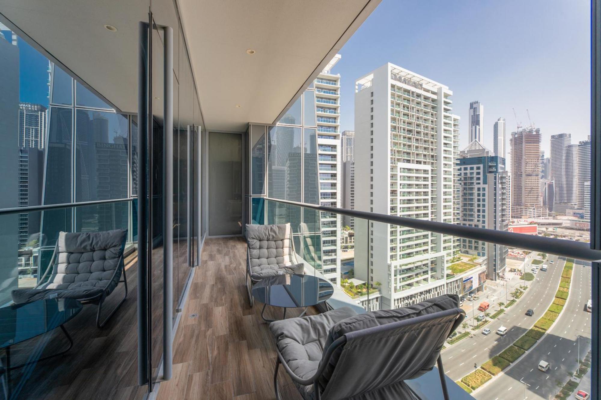 דובאי Simply Comfort In J One Tower מראה חיצוני תמונה